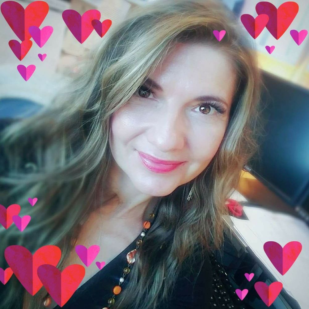 Meet your Posher, Elena